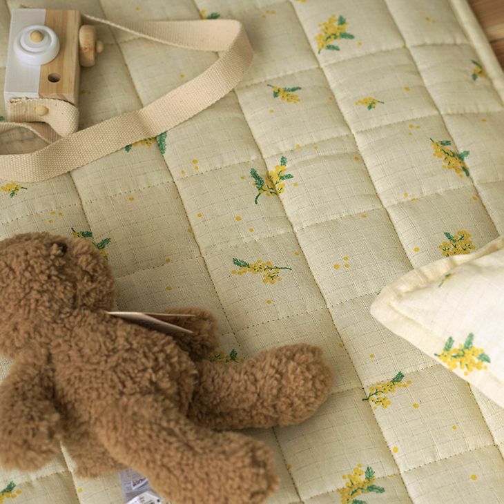 アウトレット】ダブルガーゼの小花プリントラグ フルールキルト (180