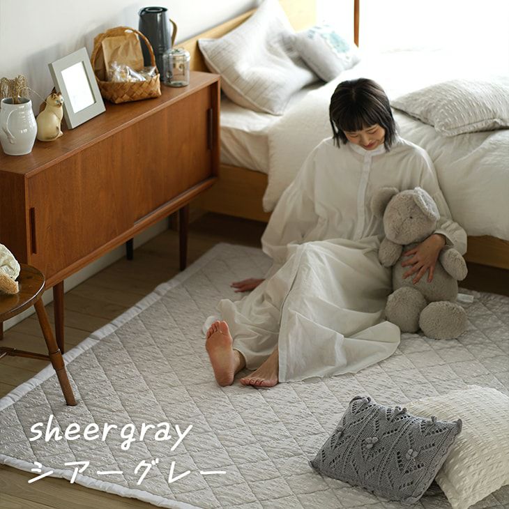 ♡C13(*^-^)♡さま確認用です。アンティークキルト＆刺繍クッション·͜· ♡ flower-flag コットンキルト クッションカバー 約45×45cm｜インテリア