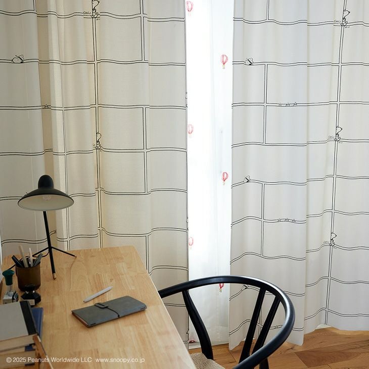 遮光カーテンPEANUTS/ピーナッツコミックグリッド（カラー）